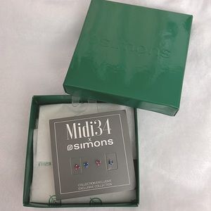 Midi34 x Simons stud earrings